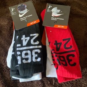 2-3 packs mans Nike dri fit socks (6 pairs total)